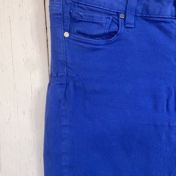 Blue Paige Roxie Capri - Picture 4 of 10